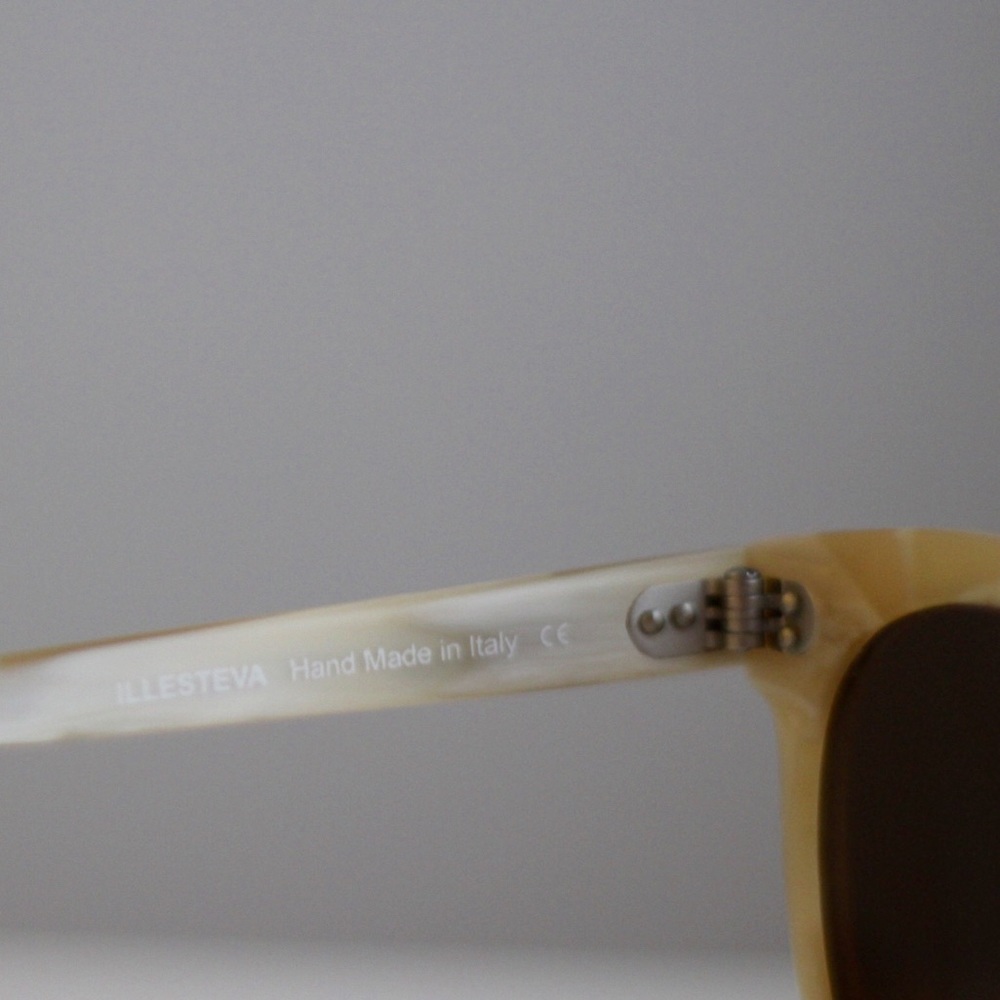 Illesteva Sunglasses. Handmade in Italy. - Picture 3 of 3